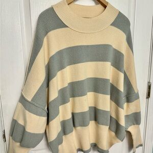 Beautiful Arula Striped Crewneck
